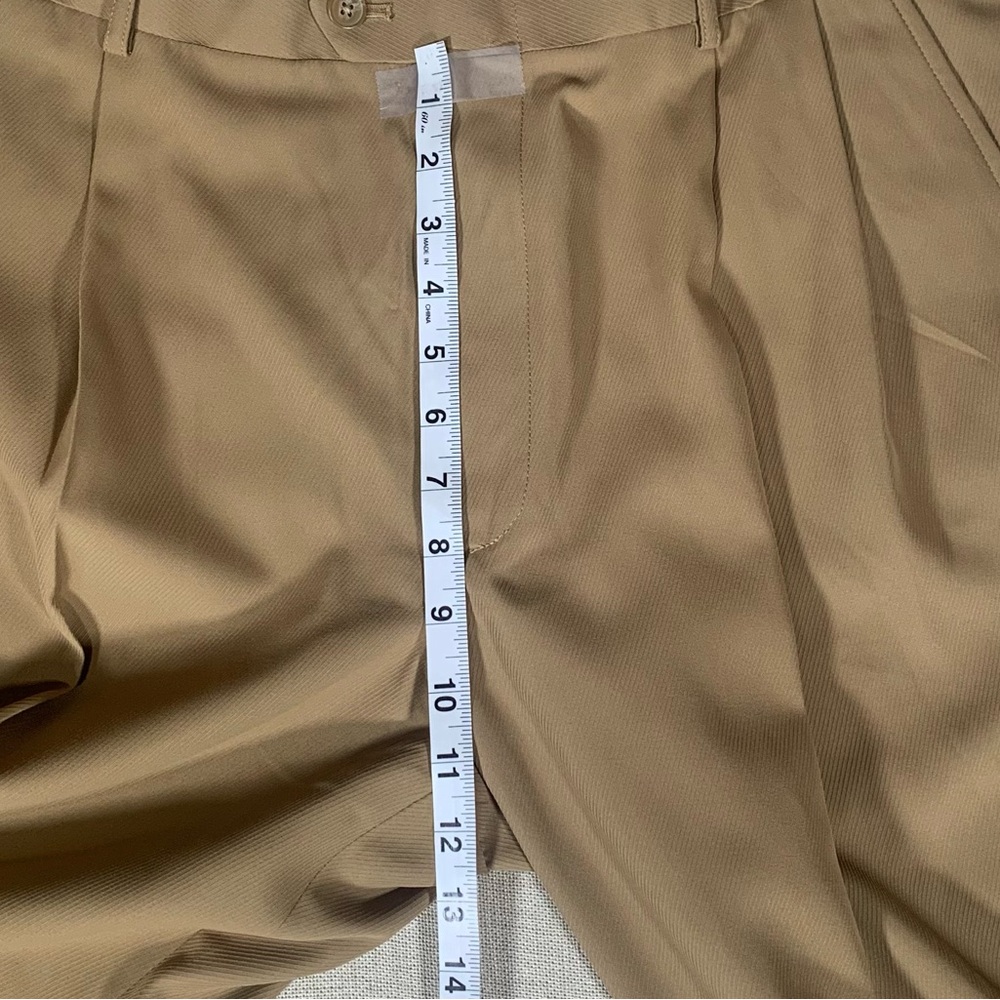 New Izod Golf Pants 40x32 Tan Cool-FX Metrix Fit - Picture 4 of 11